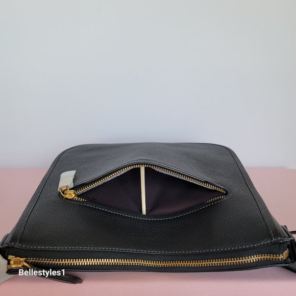 COACH Chaise Pebbled Leather Crossbody Bag- Black color ⭐ - Picture 11 of 16